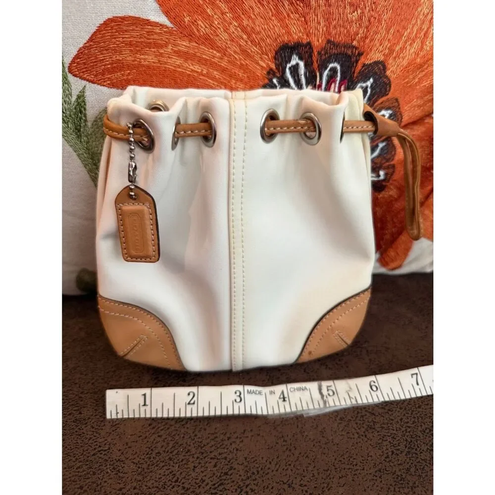 VINTAGE COACH POUCH 2004 #8669 Drawstring Closure Leather & Nylon w/Hangtag VGUC